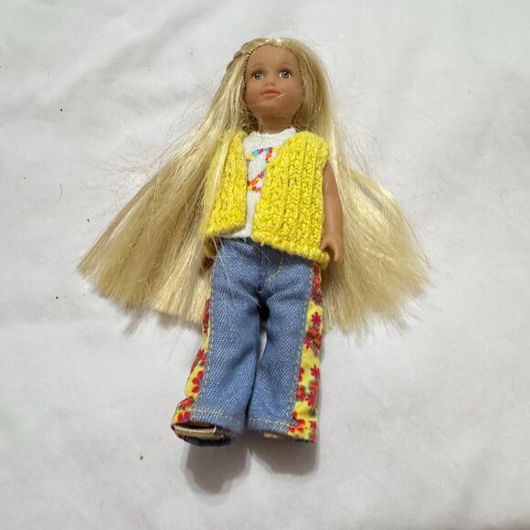 GUC American Girl Doll Clothes & Accessories Lot #1 - Picture 2 of 16